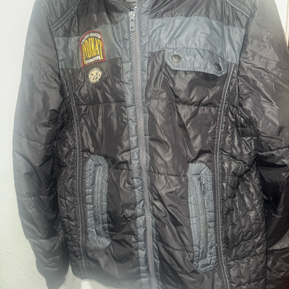 Indigo Men's Quilted Puffer Jacket in Black & Gray
